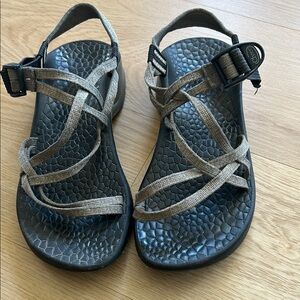 Chaco Women's Sandal Size 8